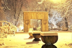 Ninge-la-Poarta-Sarutului